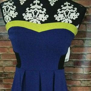 NWT Urban Outfitters Strapless Dress Size Medium